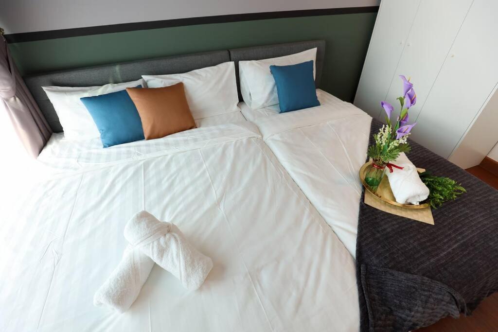 Elegant Homes 9Pax 5Bed Sunway Pyramid-Lagoon 2 Car Park Petaling Jaya Luaran gambar