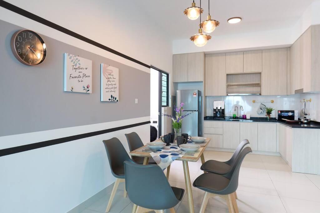 Elegant Homes 9Pax 5Bed Sunway Pyramid-Lagoon 2 Car Park Petaling Jaya Luaran gambar