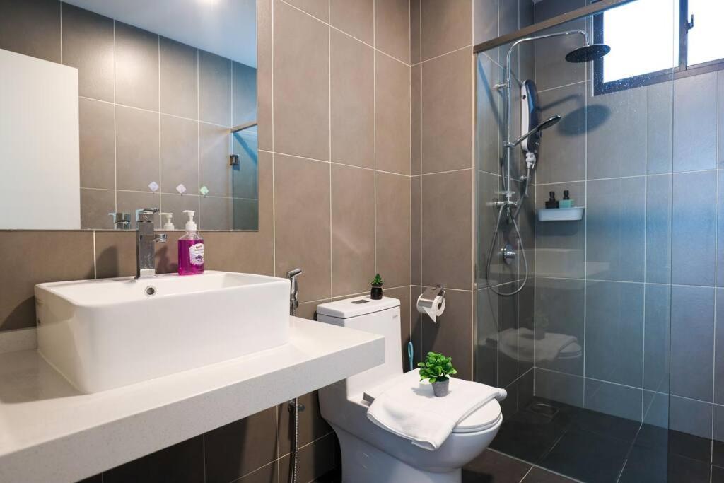 Elegant Homes 9Pax 5Bed Sunway Pyramid-Lagoon 2 Car Park Petaling Jaya Luaran gambar