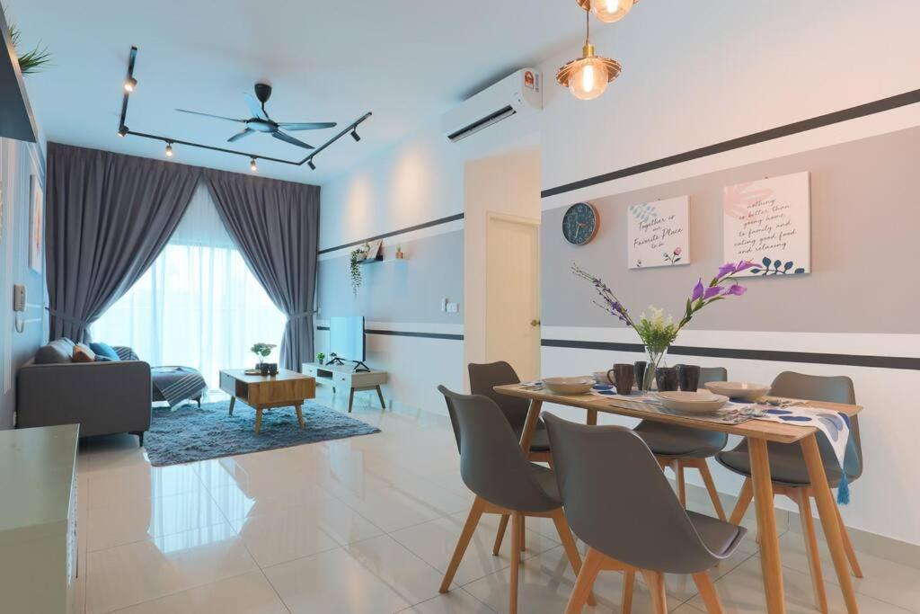 Elegant Homes 9Pax 5Bed Sunway Pyramid-Lagoon 2 Car Park Petaling Jaya Luaran gambar